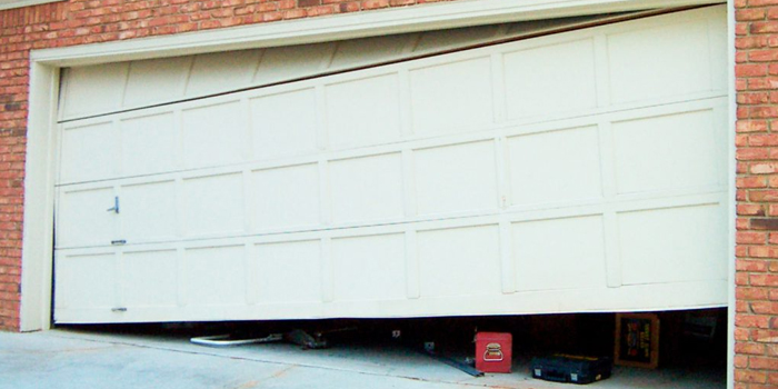 aluminum garage doors services in Peterborough